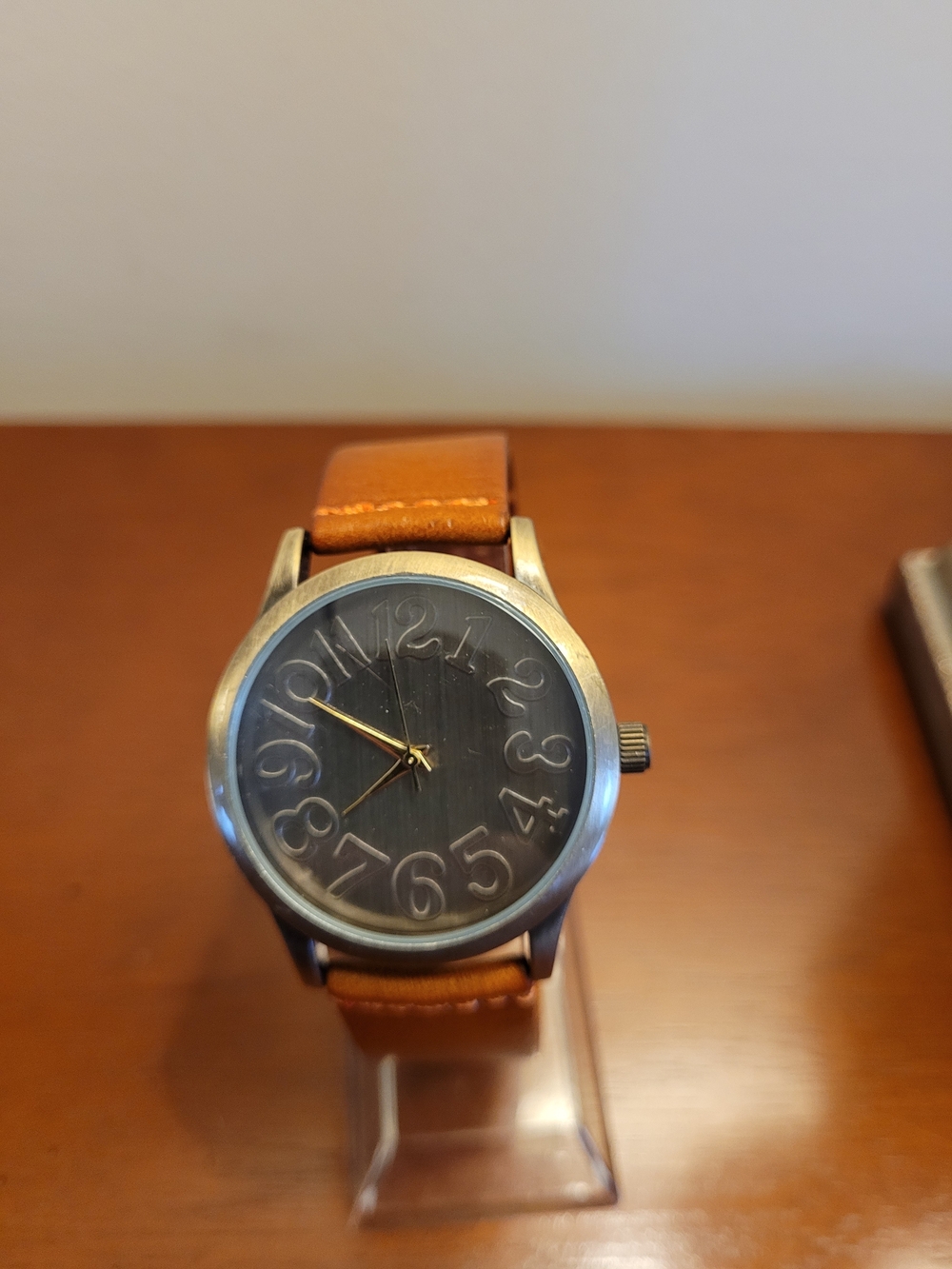 Brand New Tan Brown Men's Fashion Watch